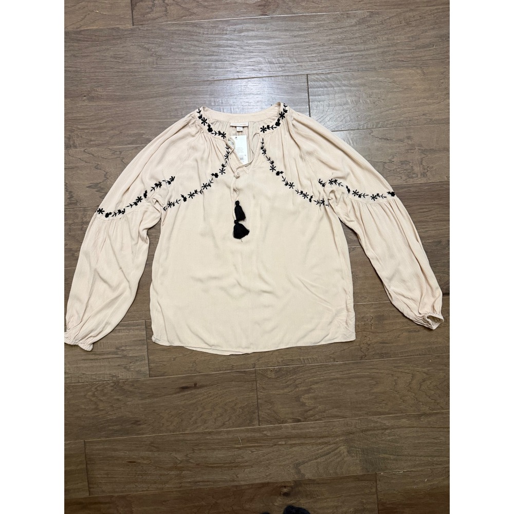 NWT Knox Rose Blouse Womens S Beige Rayon Embroidered Peasant Boho Tassel Top